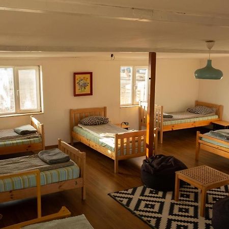 Udabno Hostel מראה חיצוני תמונה