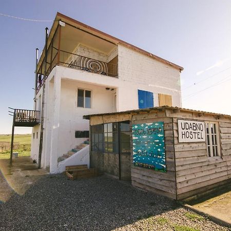 Udabno Hostel מראה חיצוני תמונה
