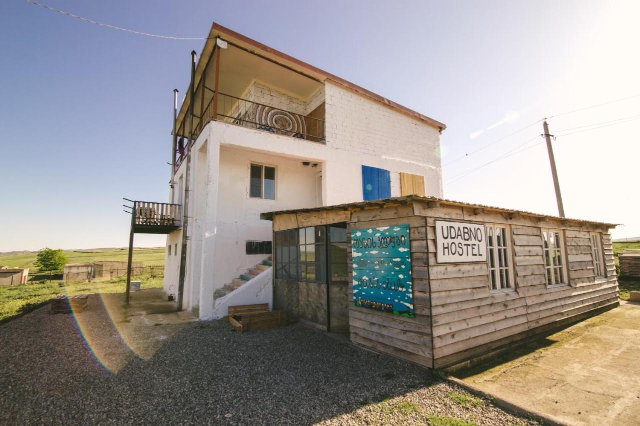 Udabno Hostel מראה חיצוני תמונה